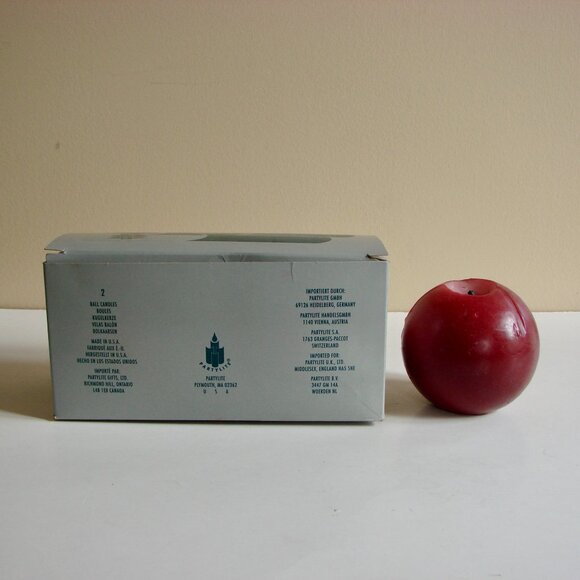 Partylite 3 Round Ball Candles Raspberry Cranberry 2 are BRAND NEW IN BOX NIB - Picture 4 of 6